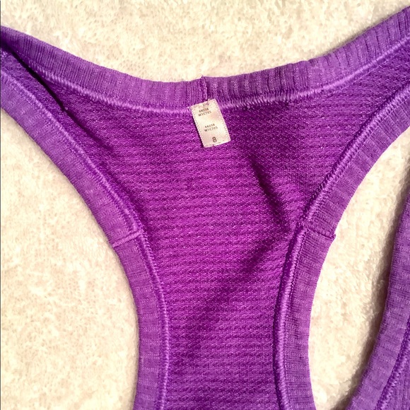 Lululemon running tank - Picture 4 of 4